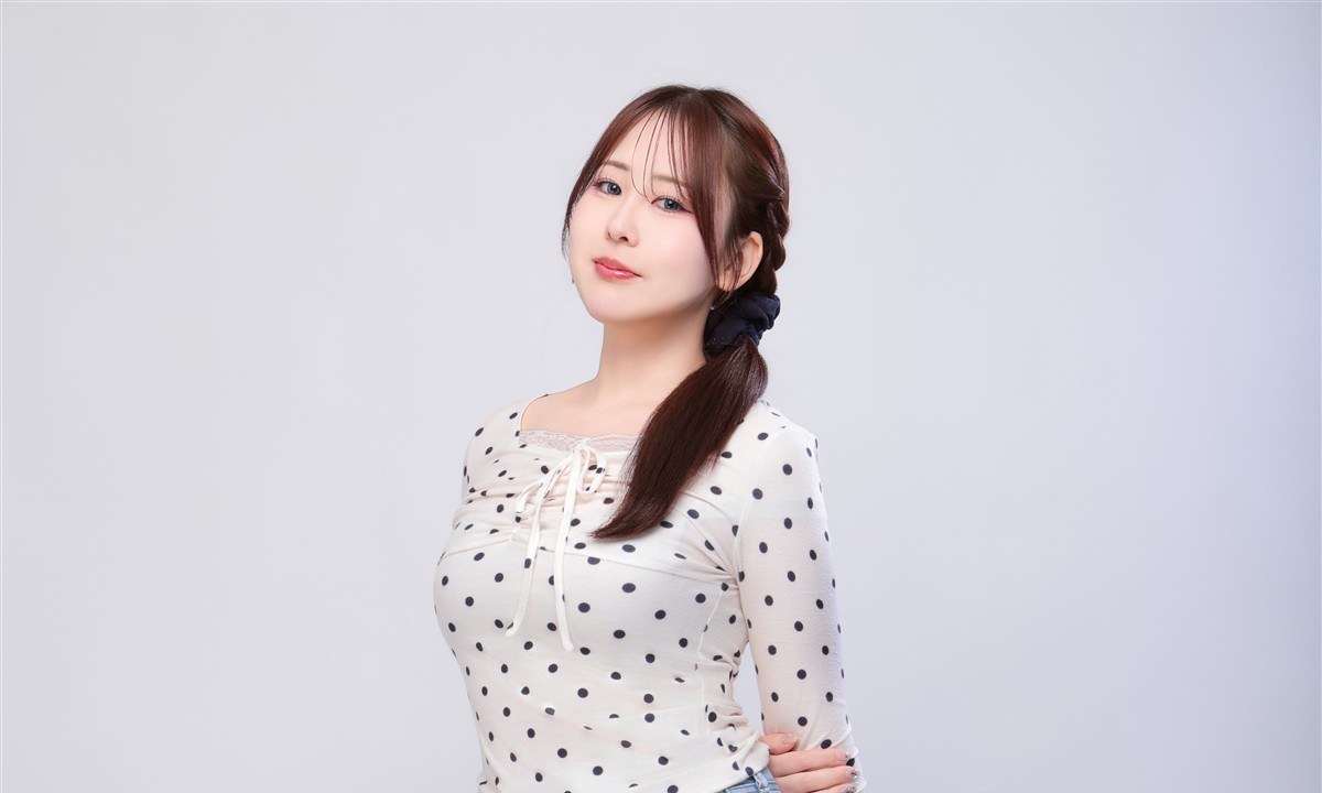 村尾 莉奈 casual